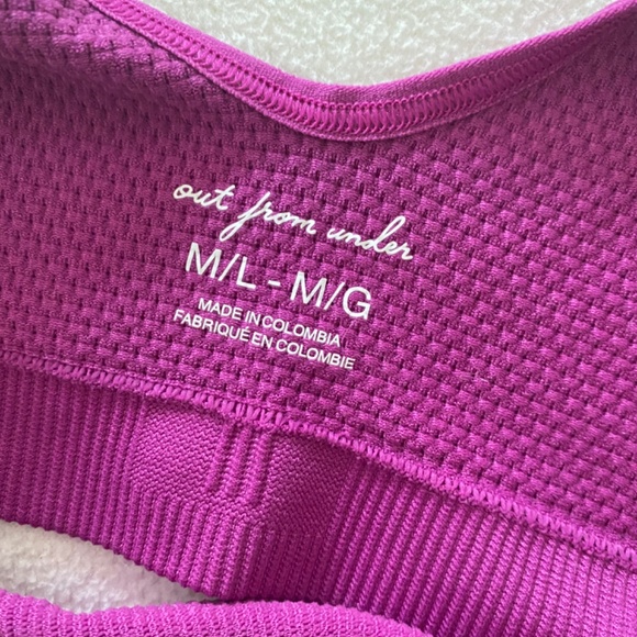 Urban Outfitters crop top - Picture 2 of 3